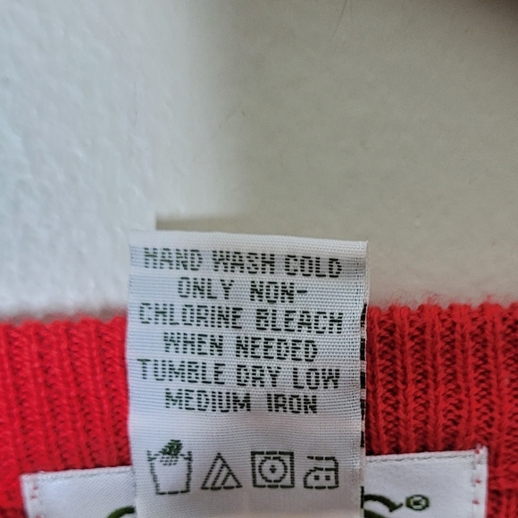 Orvis Cotton Cashmere Sweater Red Soft Timeless Casual Size Large - Picture 6 of 6